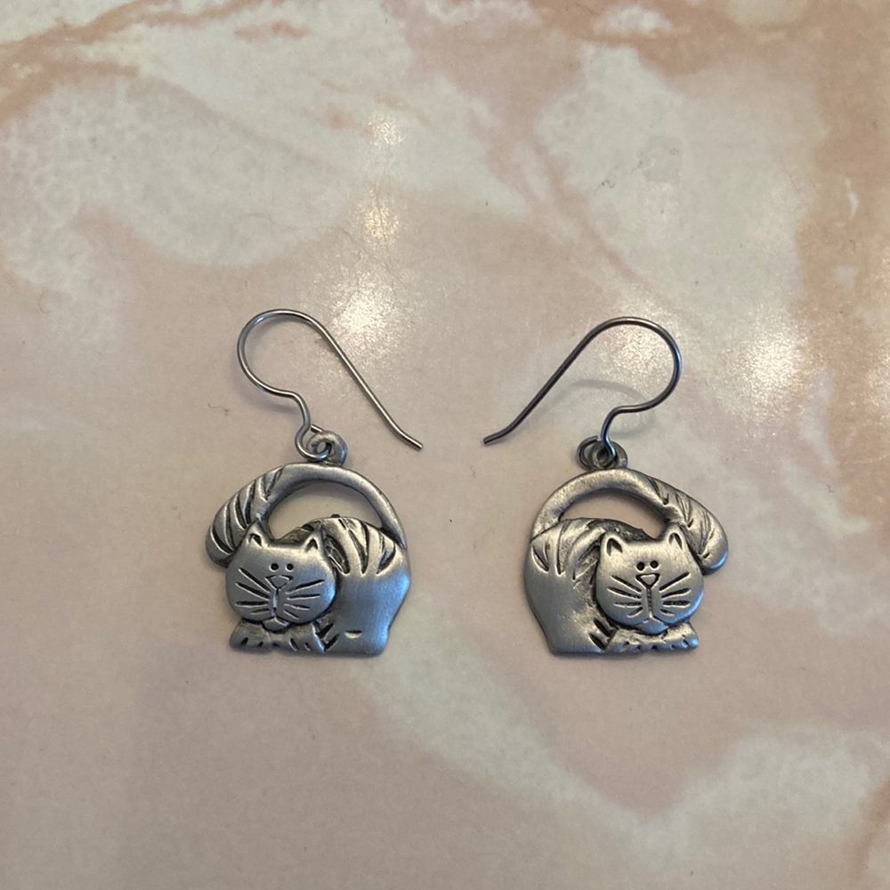 Chelsea pewter cat earrings